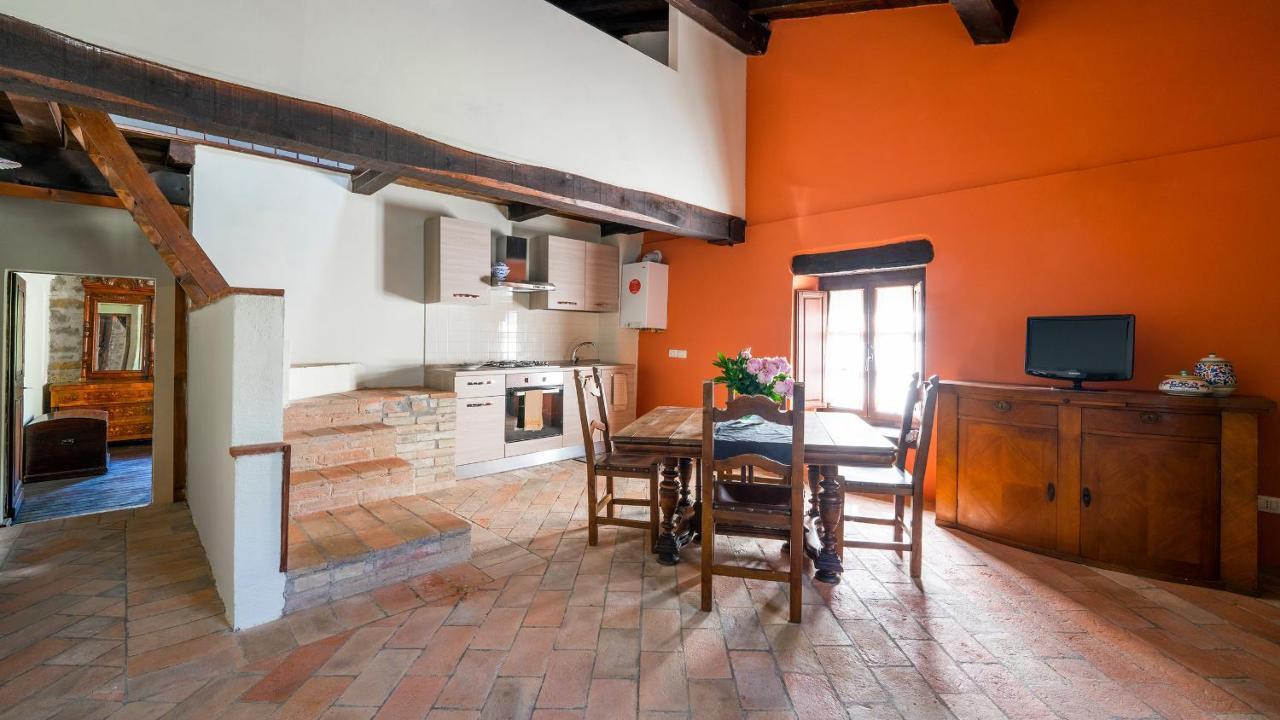 Agriturismo I Pietrini Перуджа Экстерьер фото